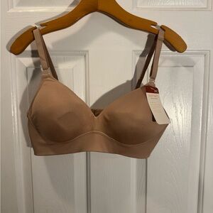 Warner's Smooth Beige Bra